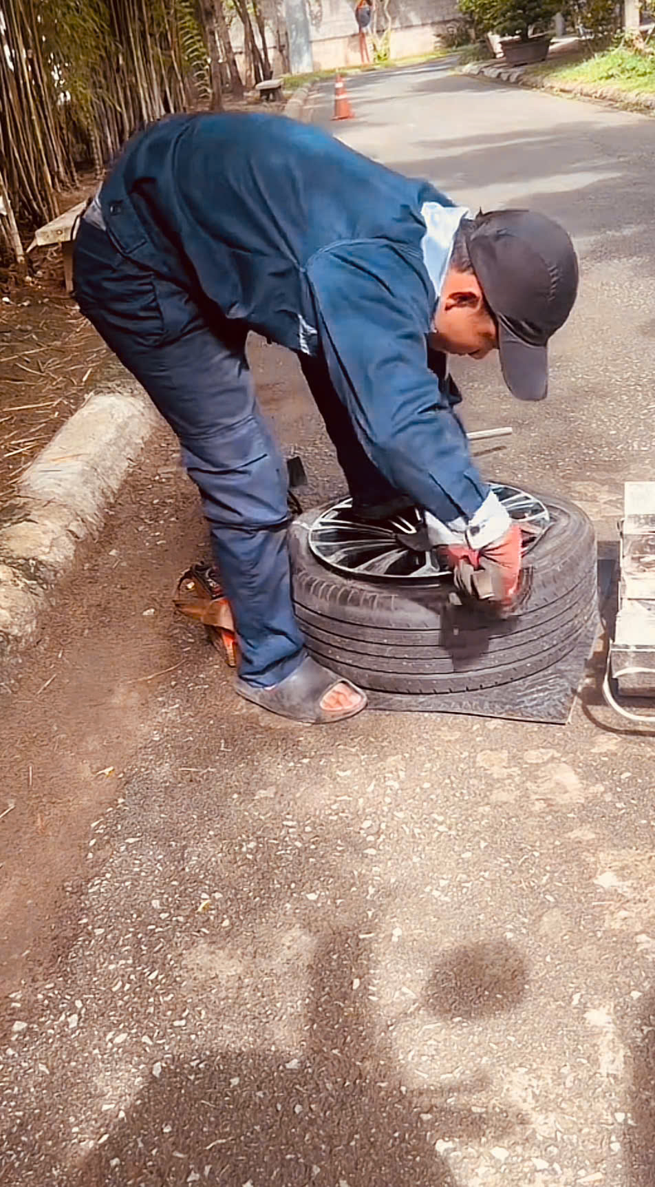 Vá vỏ ô tô lưu động giá tốt