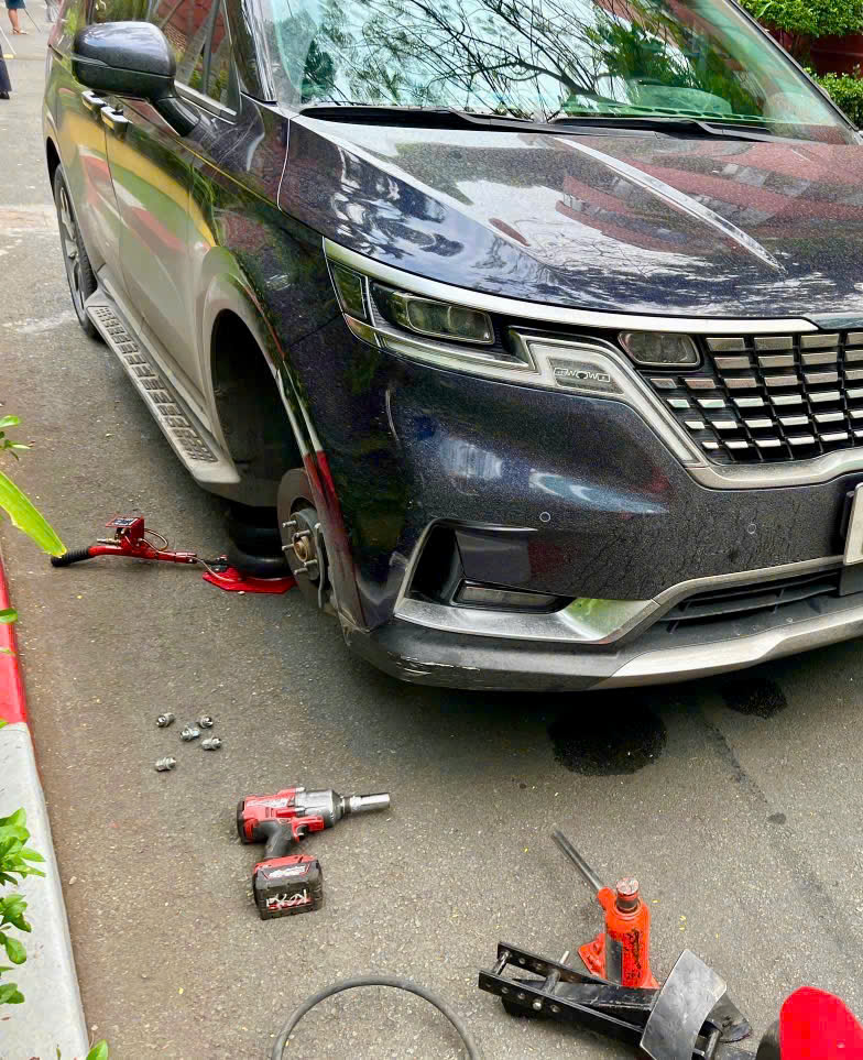 vá vỏ xe nhanh – an toàn Nha Trang